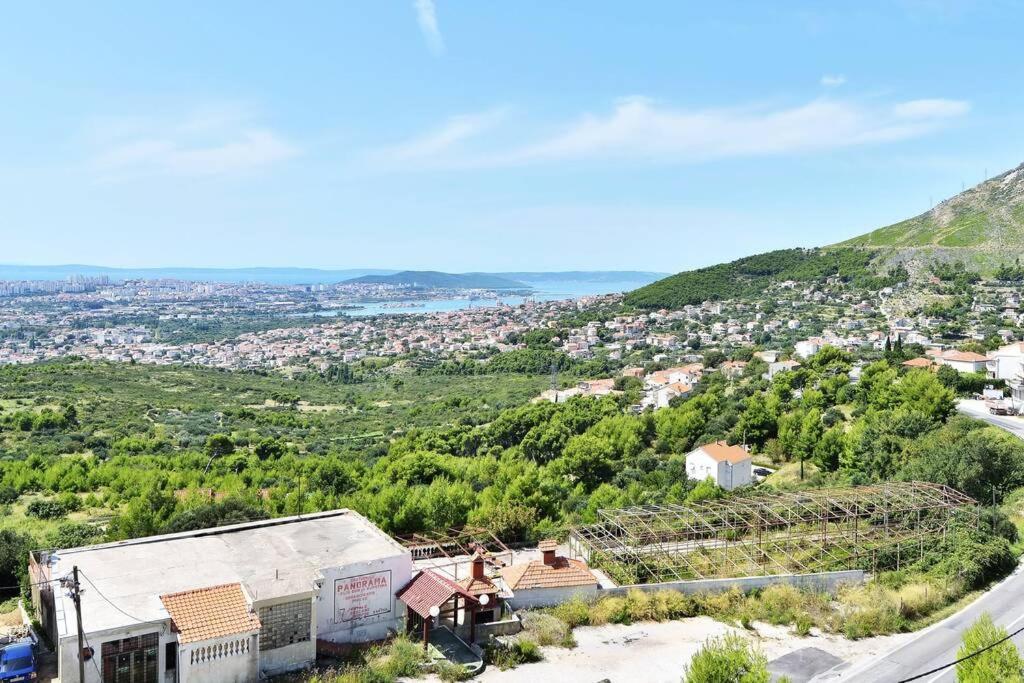 Apartment Jukic Klis Buitenkant foto