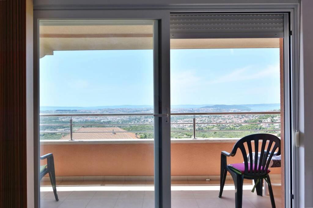 Apartment Jukic Klis Buitenkant foto