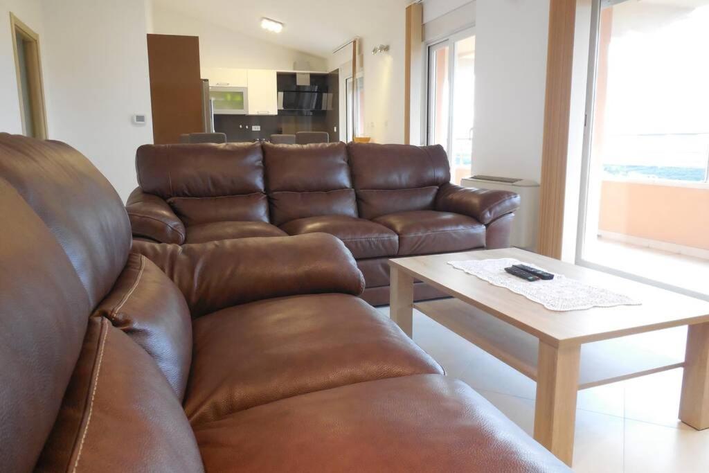 Apartment Jukic Klis Buitenkant foto