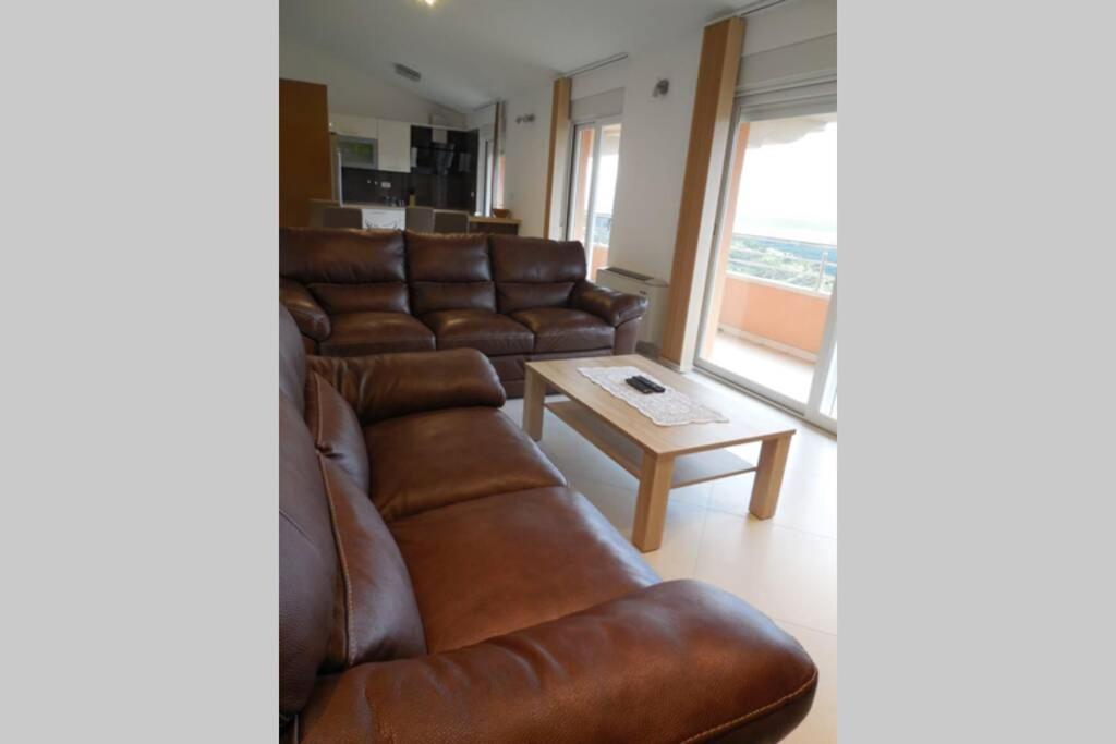 Apartment Jukic Klis Buitenkant foto