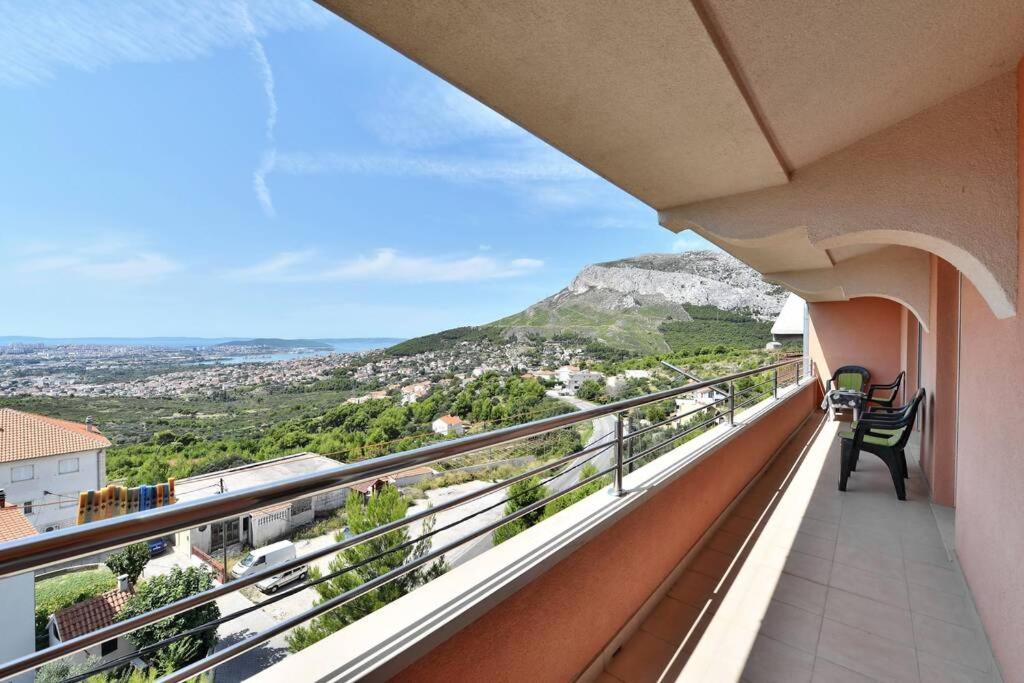 Apartment Jukic Klis Buitenkant foto